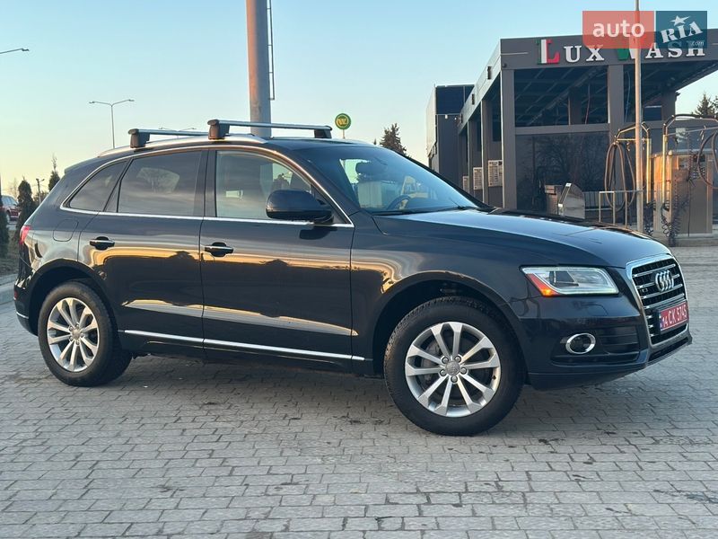 Позашляховик / Кросовер Audi Q5 2016 в Львові