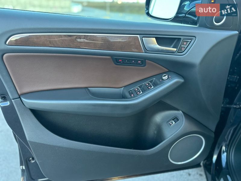 Позашляховик / Кросовер Audi Q5 2016 в Львові