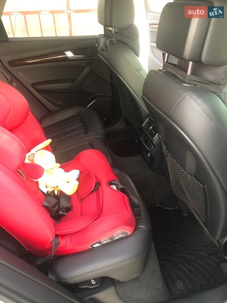 Внедорожник / Кроссовер Audi Q5 2017 в Ивано-Франковске