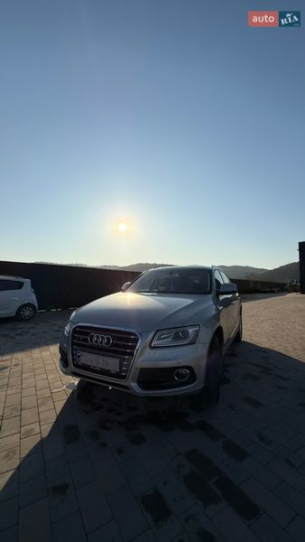 Позашляховик / Кросовер Audi Q5 2015 в Івано-Франківську
