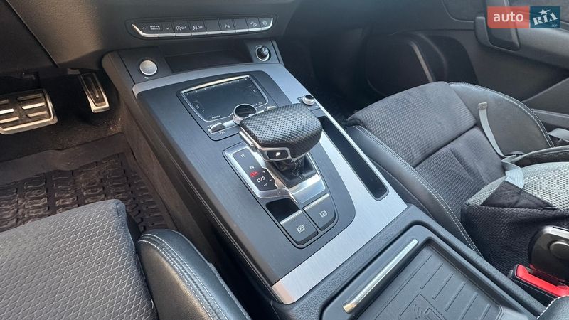 Внедорожник / Кроссовер Audi Q5 2016 в Львове