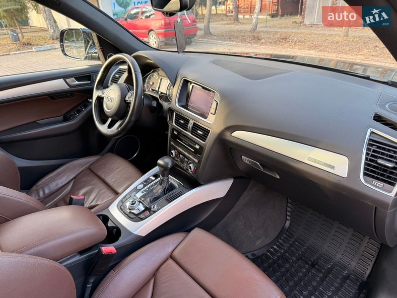 Внедорожник / Кроссовер Audi Q5 2016 в Львове