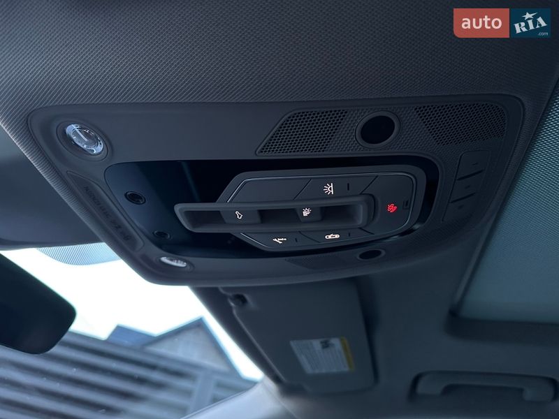 Внедорожник / Кроссовер Audi Q5 2017 в Нововолынске