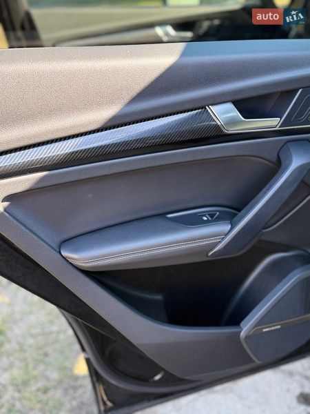 Позашляховик / Кросовер Audi Q5 2023 в Бориславі