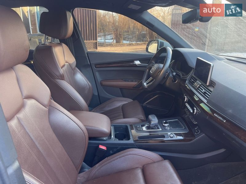 Позашляховик / Кросовер Audi Q5 2018 в Рівному