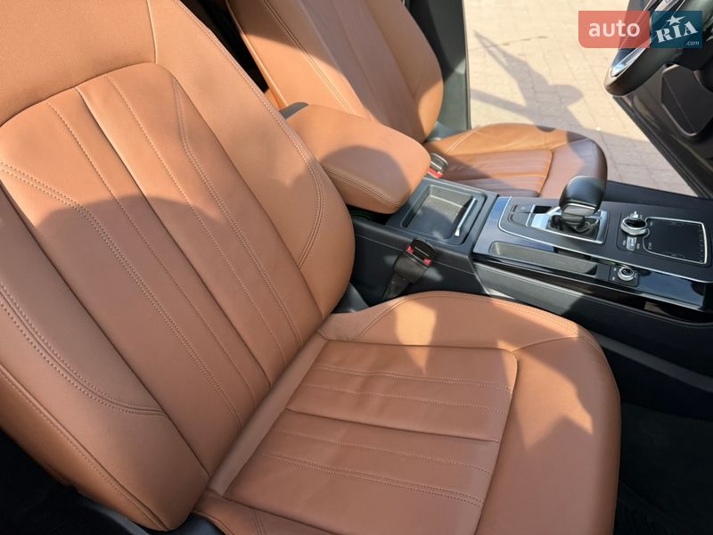 Позашляховик / Кросовер Audi Q5 2017 в Стрию