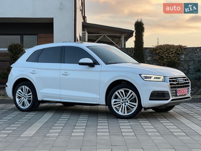 Позашляховик / Кросовер Audi Q5 2018 в Стрию