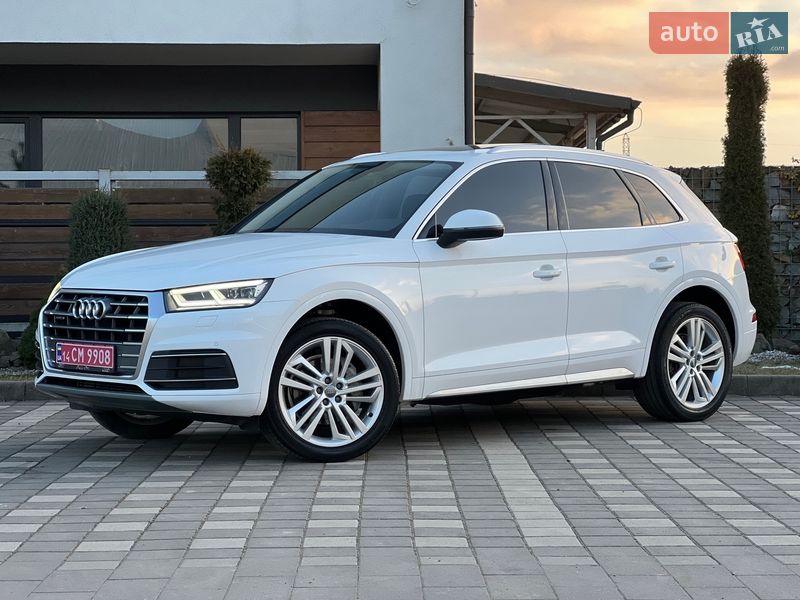 Позашляховик / Кросовер Audi Q5 2018 в Стрию