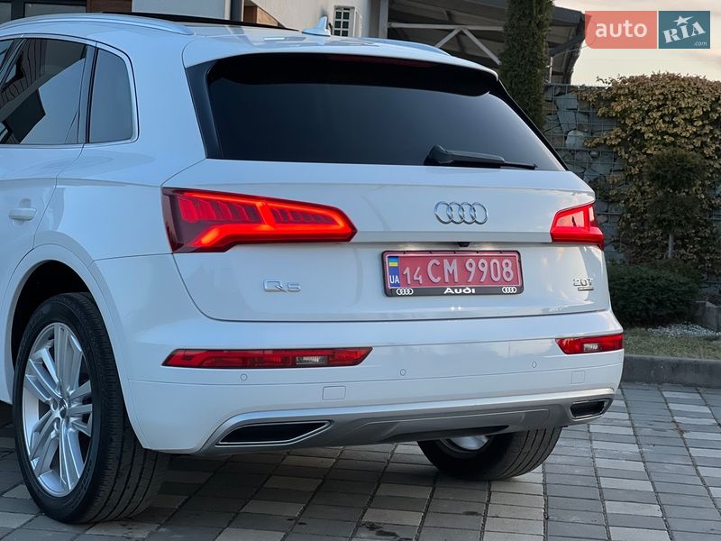 Позашляховик / Кросовер Audi Q5 2018 в Стрию