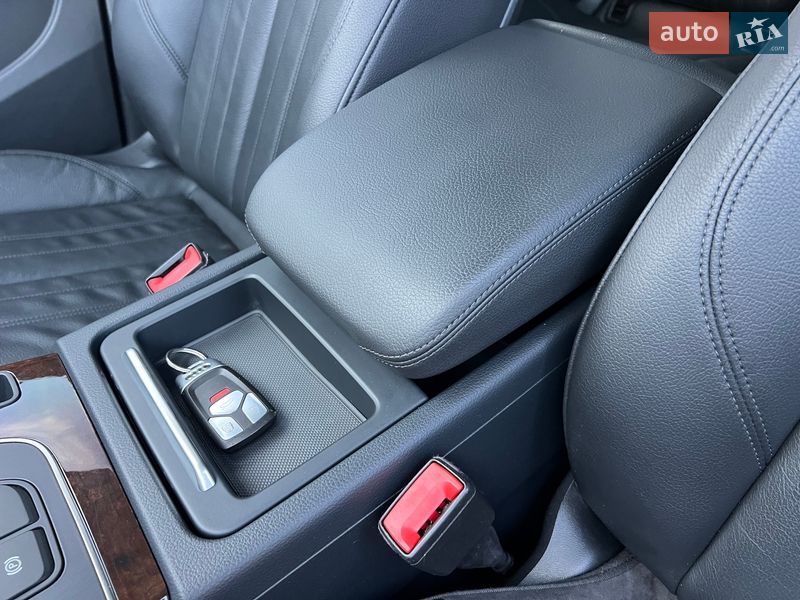 Позашляховик / Кросовер Audi Q5 2018 в Стрию