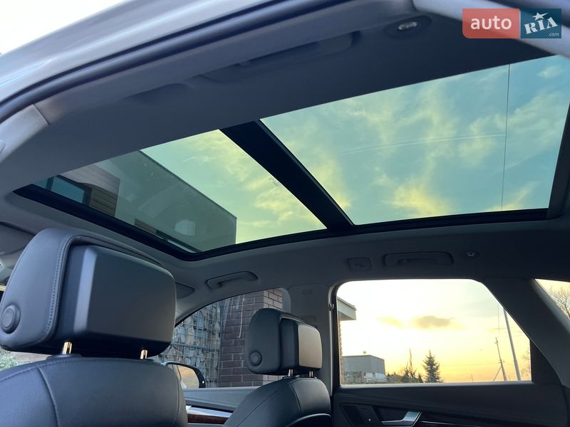 Позашляховик / Кросовер Audi Q5 2018 в Стрию