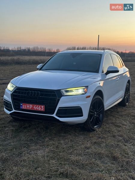 Внедорожник / Кроссовер Audi Q5 2018 в Луцке