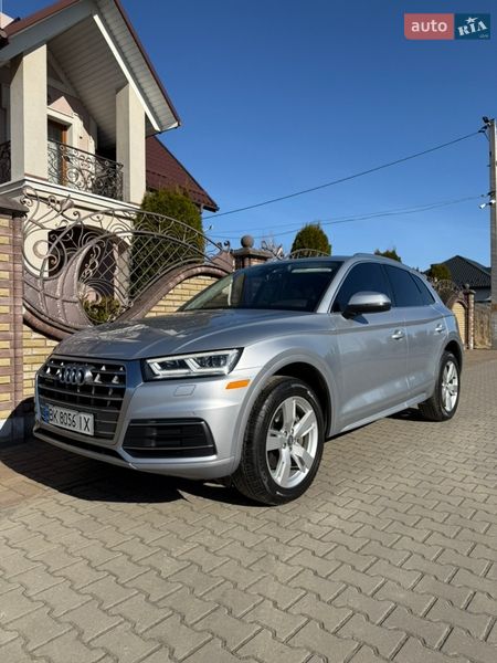 Внедорожник / Кроссовер Audi Q5 2017 в Ровно фото 3 Внедорожник / Кроссовер Audi Q5 2017 в Ровно