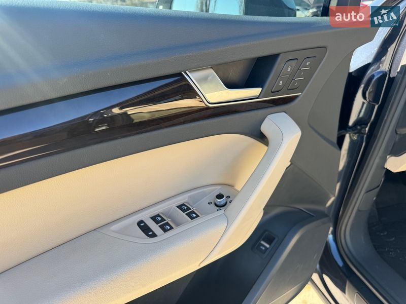 Внедорожник / Кроссовер Audi Q5 2019 в Киеве