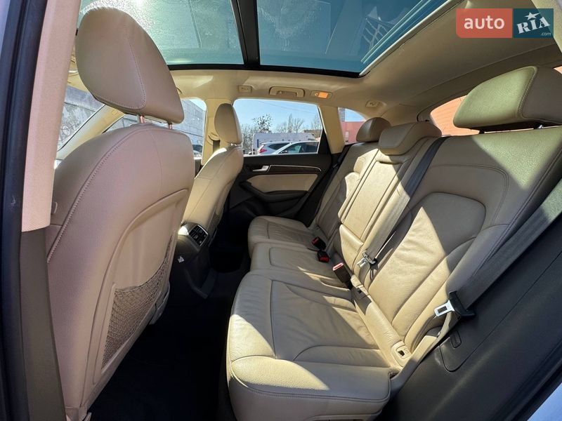 Внедорожник / Кроссовер Audi Q5 2013 в Киеве