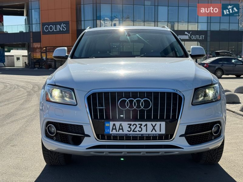 Позашляховик / Кросовер Audi Q5 2015 в Києві