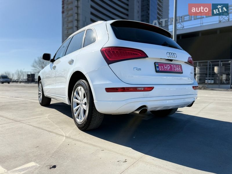 Внедорожник / Кроссовер Audi Q5 2016 в Киеве