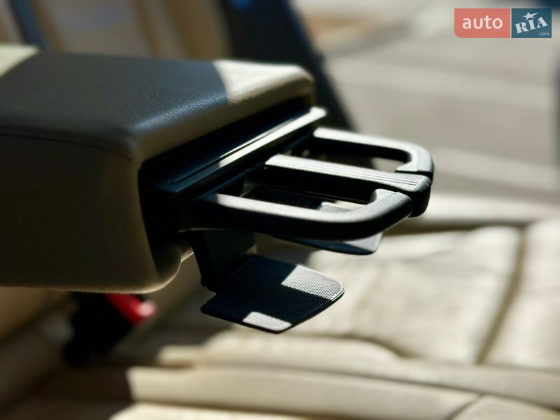 Внедорожник / Кроссовер Audi Q5 2016 в Киеве