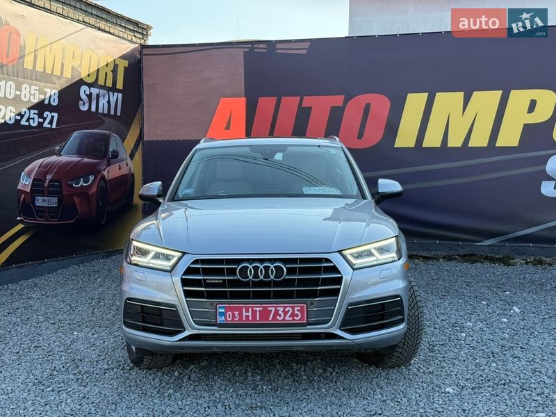 Позашляховик / Кросовер Audi Q5 2018 в Стрию