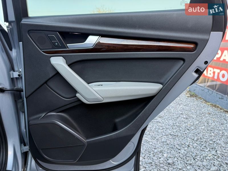 Позашляховик / Кросовер Audi Q5 2018 в Стрию