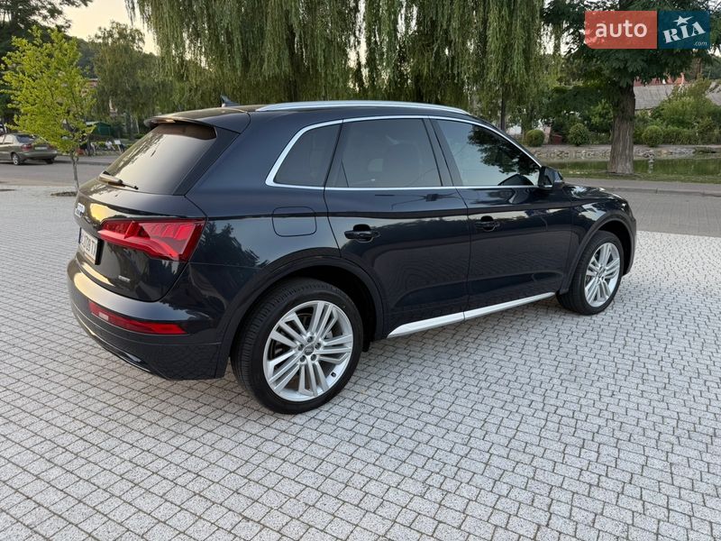 Внедорожник / Кроссовер Audi Q5 2020 в Львове