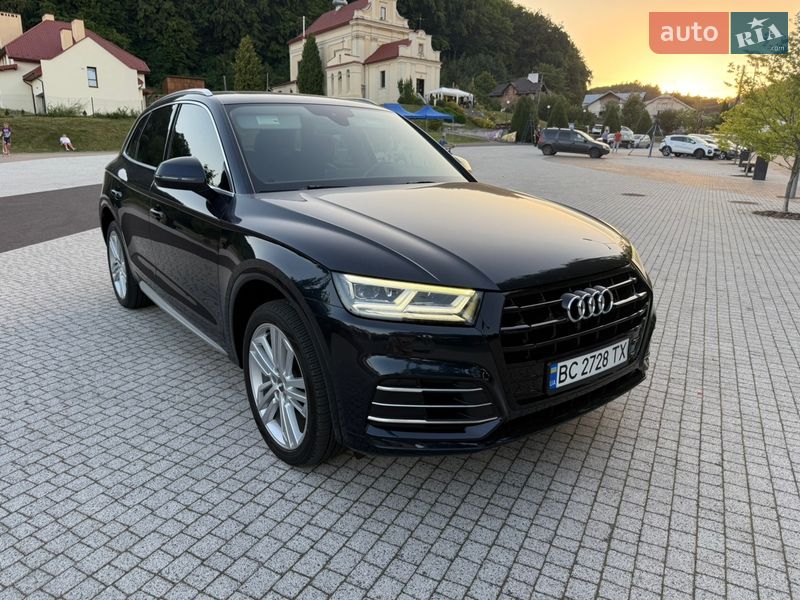 Внедорожник / Кроссовер Audi Q5 2020 в Львове