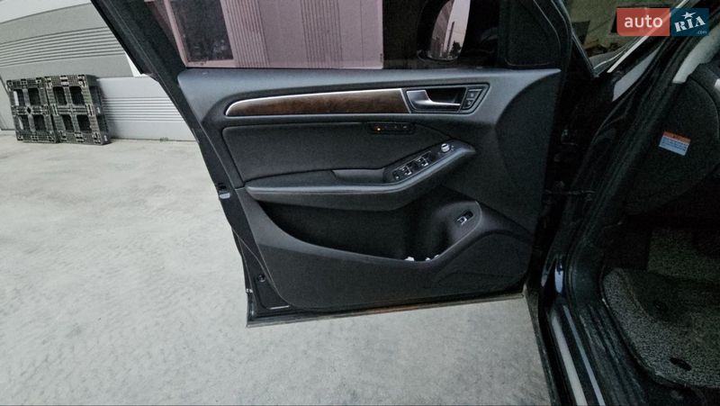 Внедорожник / Кроссовер Audi Q5 2015 в Львове