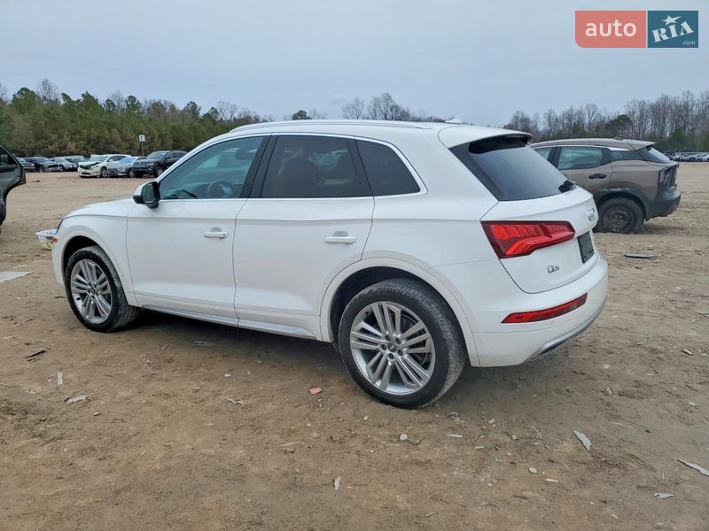 Внедорожник / Кроссовер Audi Q5 2018 в Ровно