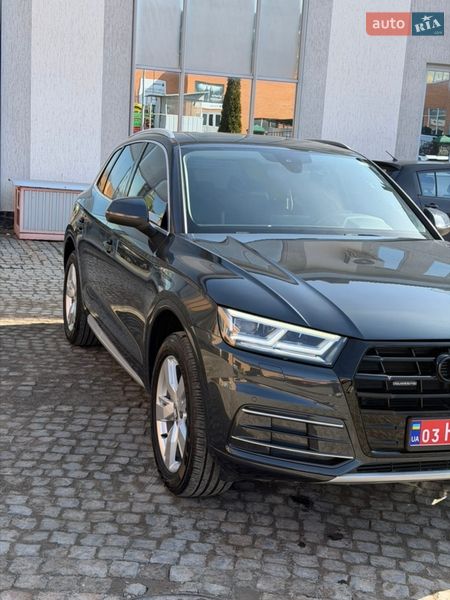 Внедорожник / Кроссовер Audi Q5 2018 в Луцке