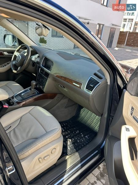 Позашляховик / Кросовер Audi Q5 2012 в Києві