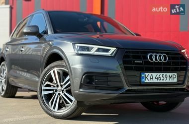 Внедорожник / Кроссовер Audi Q5 2019 в Киеве