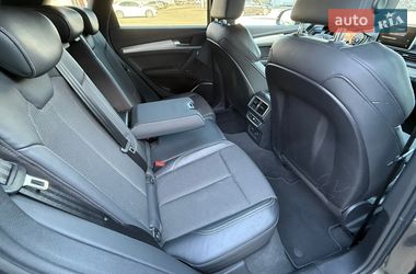Внедорожник / Кроссовер Audi Q5 2019 в Киеве