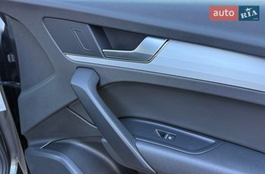 Внедорожник / Кроссовер Audi Q5 2019 в Киеве
