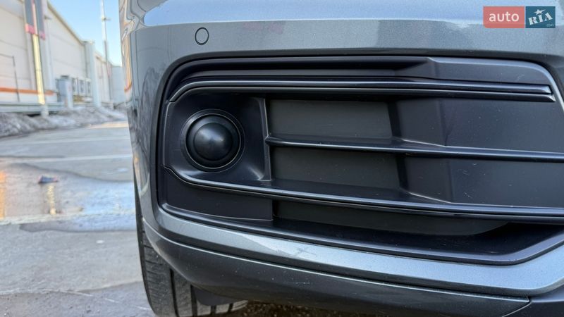 Внедорожник / Кроссовер Audi Q5 2019 в Киеве