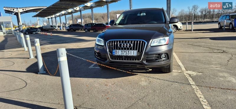 Внедорожник / Кроссовер Audi Q5 2015 в Полтаве