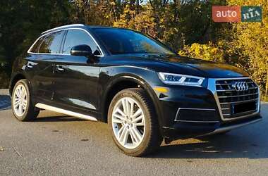 Внедорожник / Кроссовер Audi Q5 2018 в Львове
