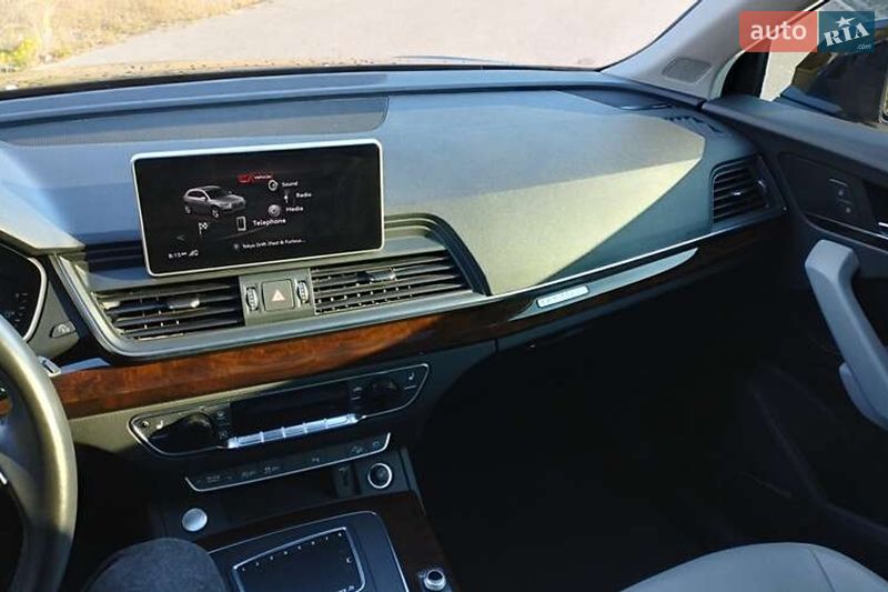 Внедорожник / Кроссовер Audi Q5 2018 в Львове