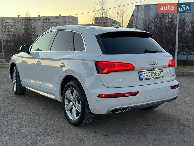 Внедорожник / Кроссовер Audi Q5 2019 в Черкассах