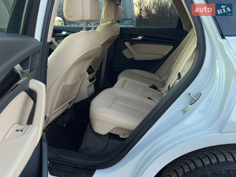 Внедорожник / Кроссовер Audi Q5 2019 в Черкассах