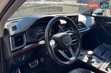 Позашляховик / Кросовер Audi Q5 2017 в Івано-Франківську