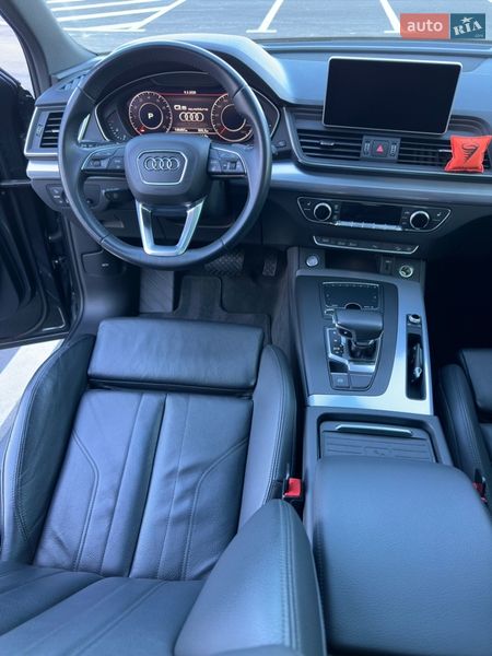 Позашляховик / Кросовер Audi Q5 2020 в Рівному
