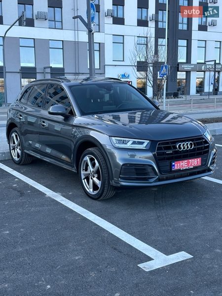Позашляховик / Кросовер Audi Q5 2020 в Рівному