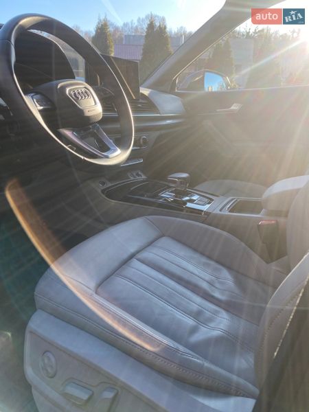 Внедорожник / Кроссовер Audi Q5 2022 в Киеве