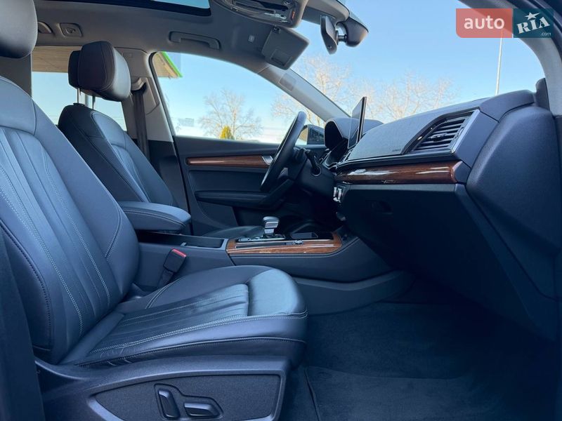 Позашляховик / Кросовер Audi Q5 2023 в Києві