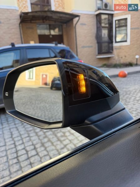 Позашляховик / Кросовер Audi Q5 2020 в Києві фото 18 Позашляховик / Кросовер Audi Q5 2020 в Києві