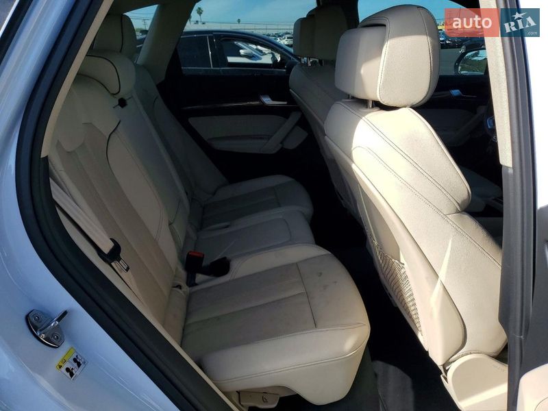 Внедорожник / Кроссовер Audi Q5 2023 в Виннице