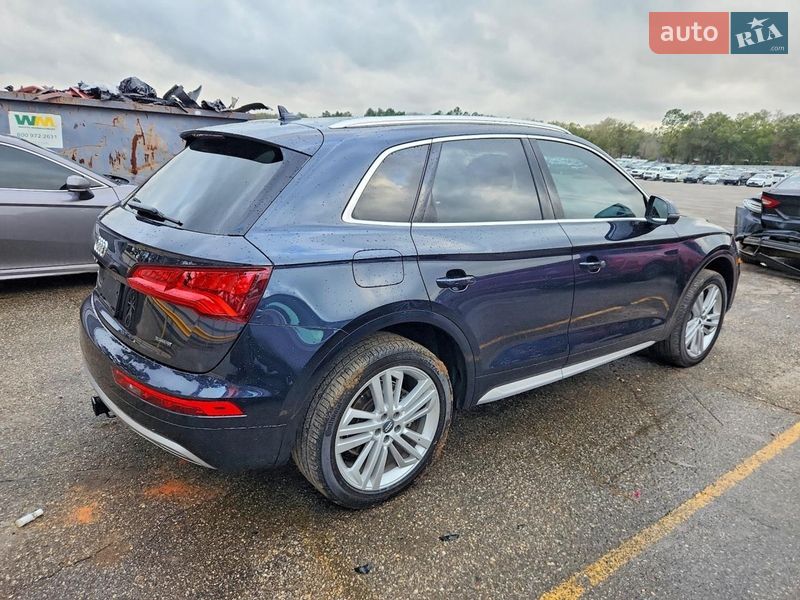Внедорожник / Кроссовер Audi Q5 2019 в Львове