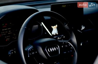 Позашляховик / Кросовер Audi Q5 2022 в Дніпрі