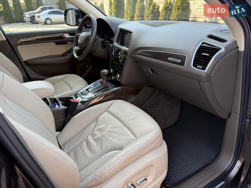 Внедорожник / Кроссовер Audi Q5 2014 в Львове