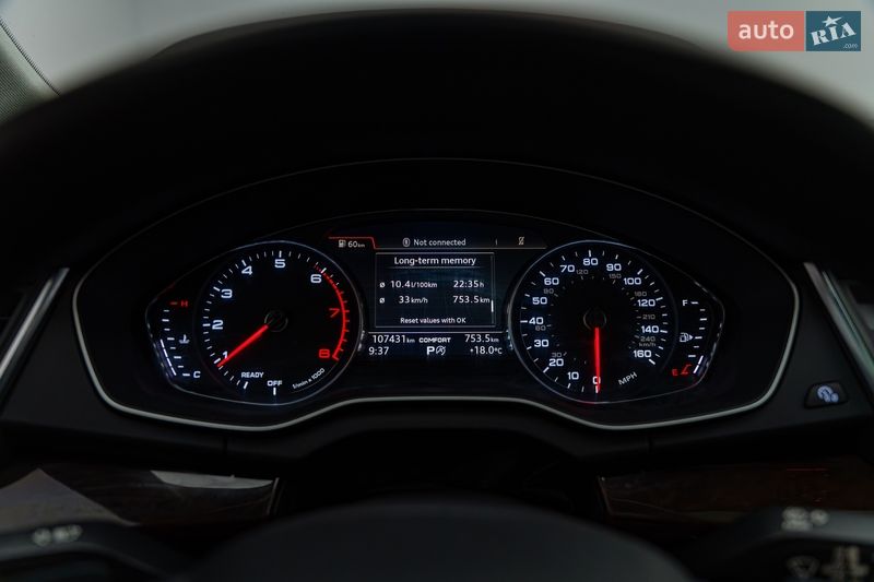 Внедорожник / Кроссовер Audi Q5 2018 в Киеве